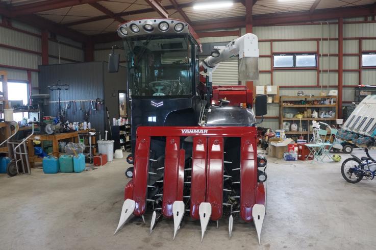 コンバイン YH570 写真３