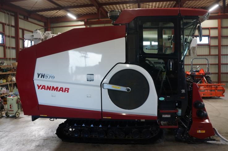 コンバイン YH570 写真５