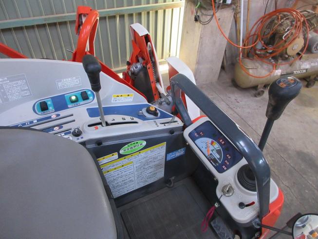 コンバイン R216S-DLW 写真７