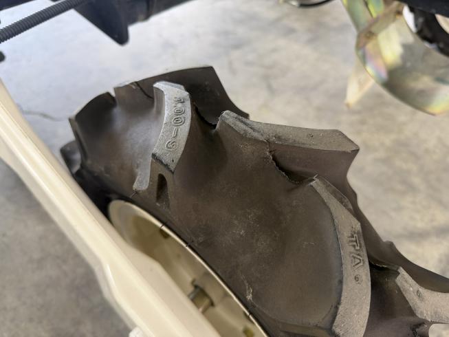 半自動移植機 KP1E-120WL 写真６