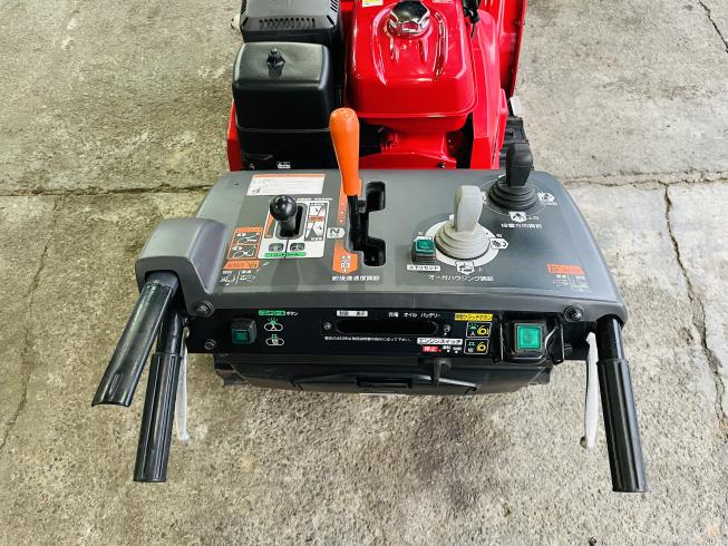 除雪機 HSM1380i(JR) 写真７