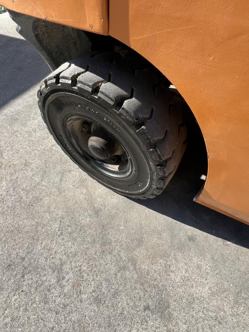 フォークリフト 7GF20 写真６