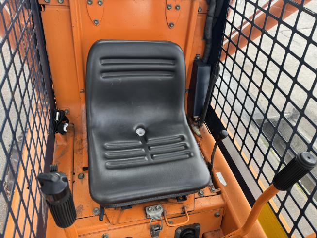 スキッドステアローダー 4SDK4 写真８