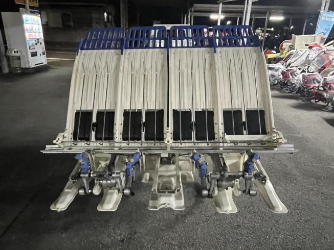 田植機 PPZ4-L 写真６