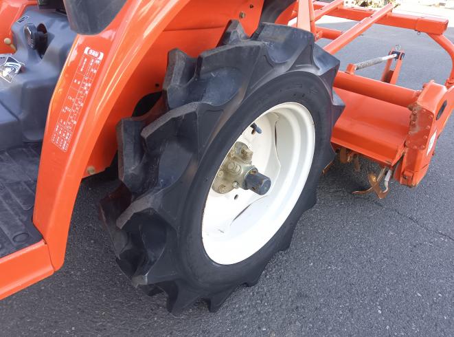 トラクター GB13 写真６