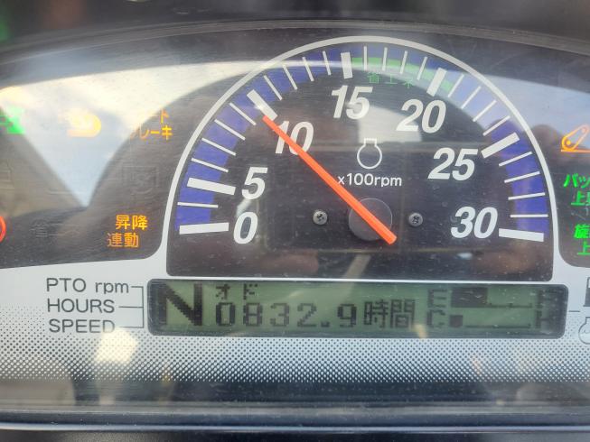 トラクター EG330Y 写真７