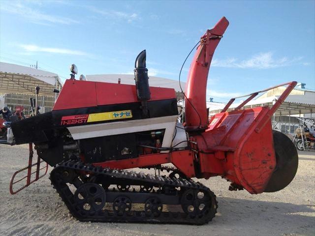 除雪機 11-22HST 写真３