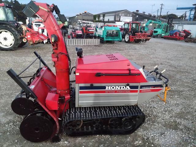 除雪機 HS2512Z 写真２