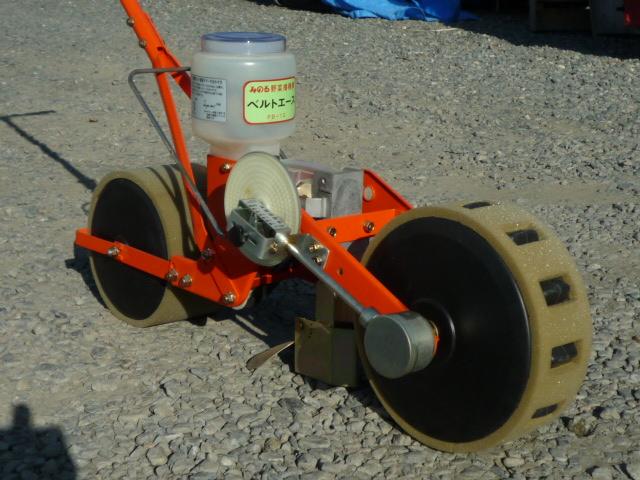 播種機 PB-12 写真2