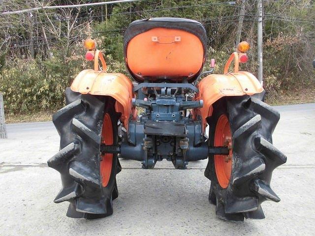 トラクター  B7001 新品ハンマーナイフモアMK125付   写真4