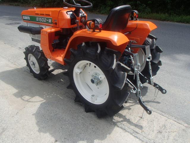 トラクター B1502-M 新品ハンマーナイフモアMK125付  写真2