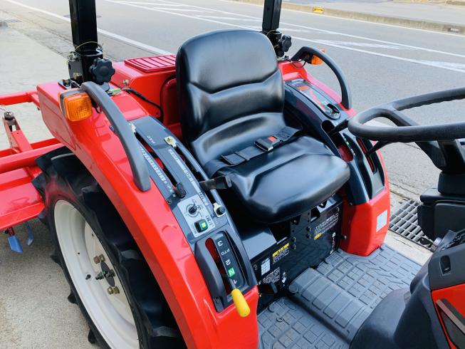 トラクター MTZ18 写真5