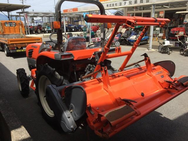 トラクター T245D 写真3