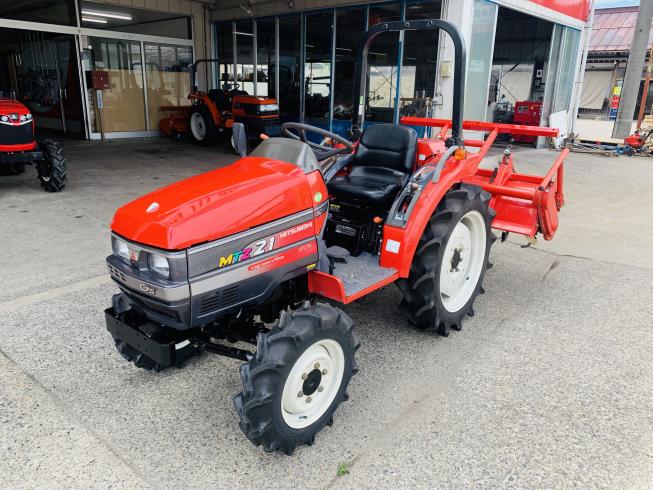 トラクター MTZ21 写真2