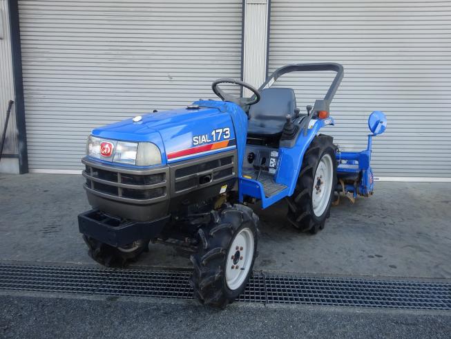 トラクター TF173F-UWX 写真2