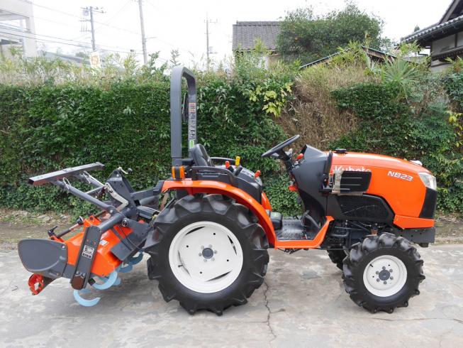 トラクター NB23 写真3