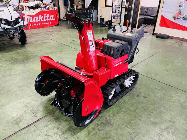 除雪機 HSM1180i 写真2