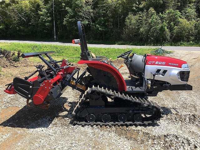トラクター CT226 (フルクローラー) 写真4