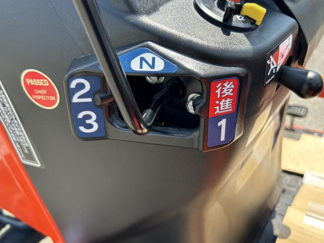 トラクター B17X-BSMAG No.16356 写真2