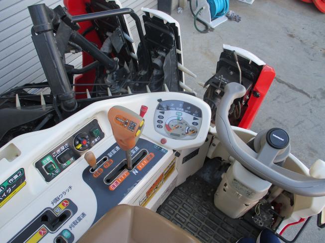 コンバイン AJ319 写真9