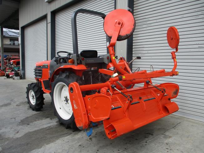 トラクター B92 写真6