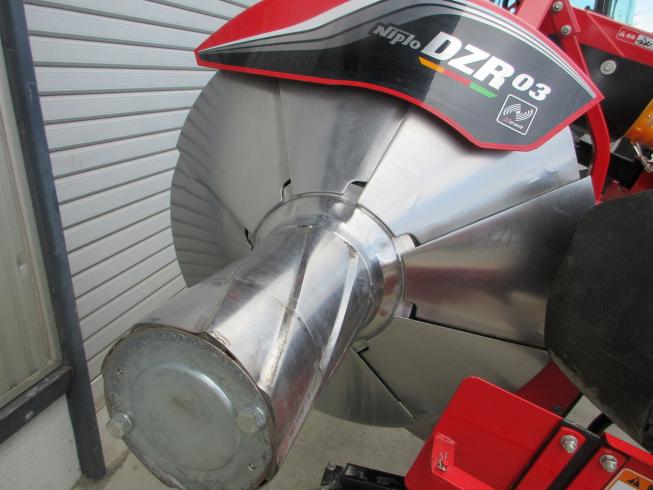 畦塗機 DZR303NC 写真2