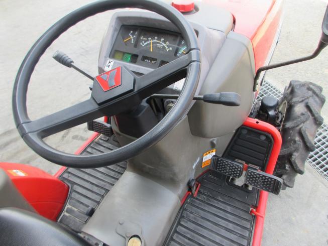 トラクター F230 写真5