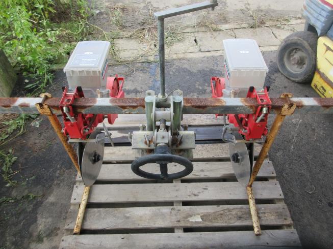 播種機 TDR-U 写真3