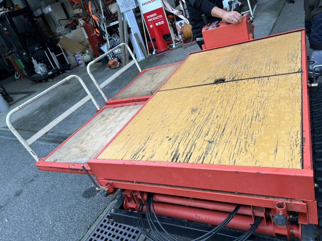 高所作業車 KL280 写真4