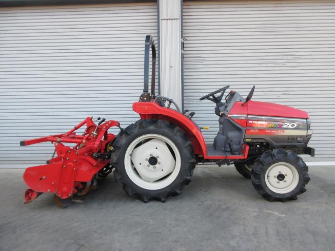 トラクター MTZ20 写真3