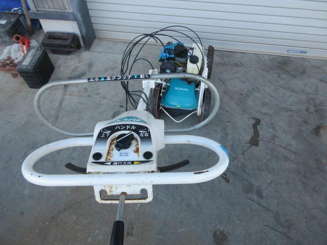 自走式草刈機 GC-K300 写真4