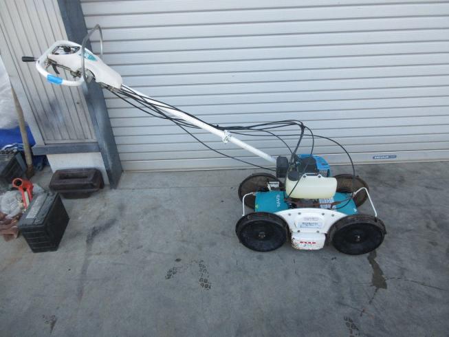 自走式草刈機 GC-K300 写真5