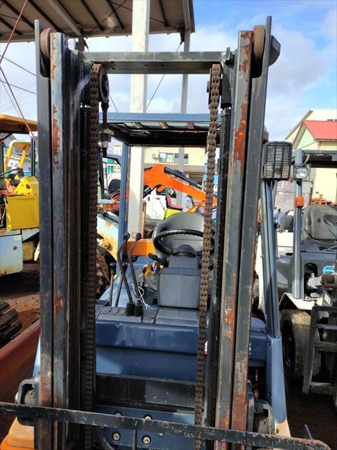 フォークリフト 7FDK20 写真3