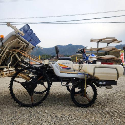 田植機 PZ60-HGRLM 写真3