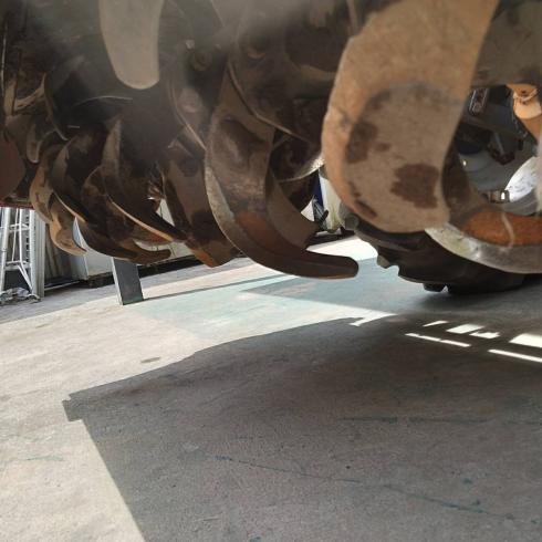 トラクター T2100KL2 写真10