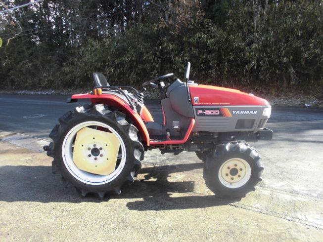 中古トラクターヤンマーF200 新品ウッドチッパーMKW-100付 商品詳細