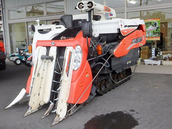 クボタコンバインARN327ADXW