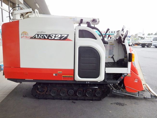 クボタコンバインARN327ADXW クボタコンバインARN327ADXW