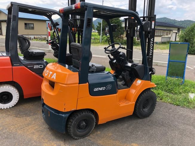 中古フォークリフト　トヨタ 中古フォークリフトTOYOTA / トヨタ7FGL18商品詳細【中古農機具販売 UMM】