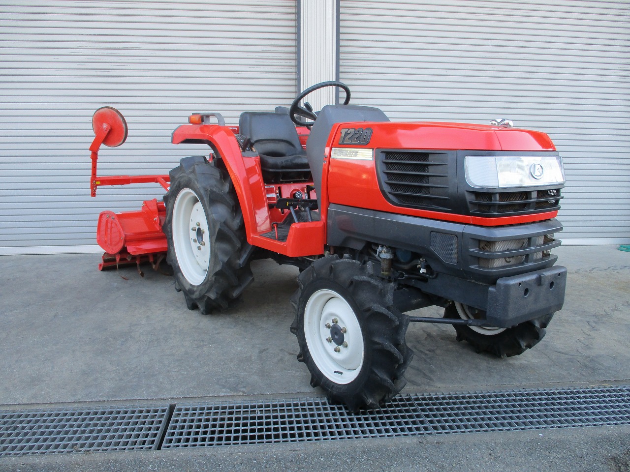 綺麗クボタトラクターT220アワー850時間即決68万