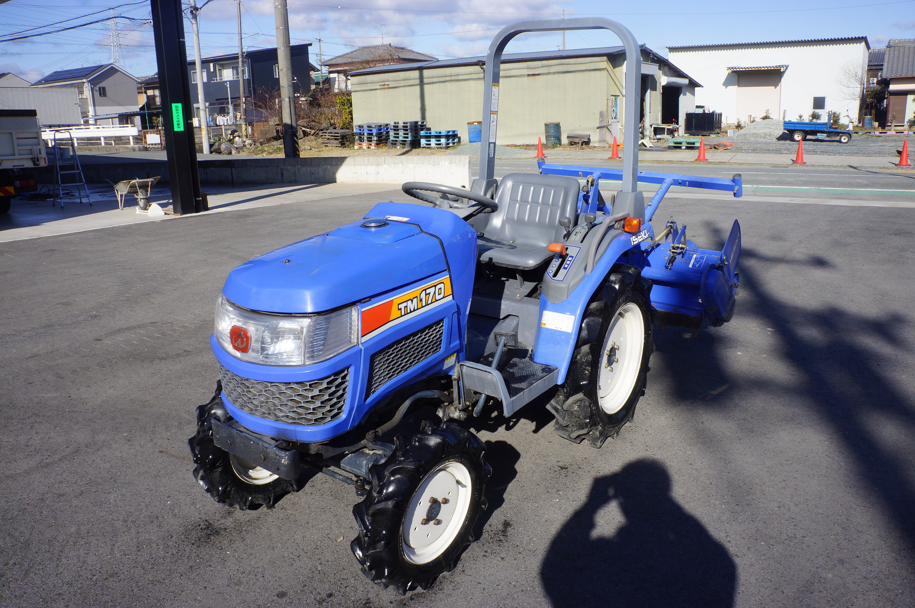 良品 イセキ トラクター TM17 17馬力