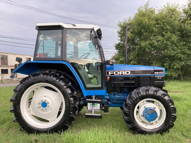 ☆FORD トラクター6640☆エアコンキャビン