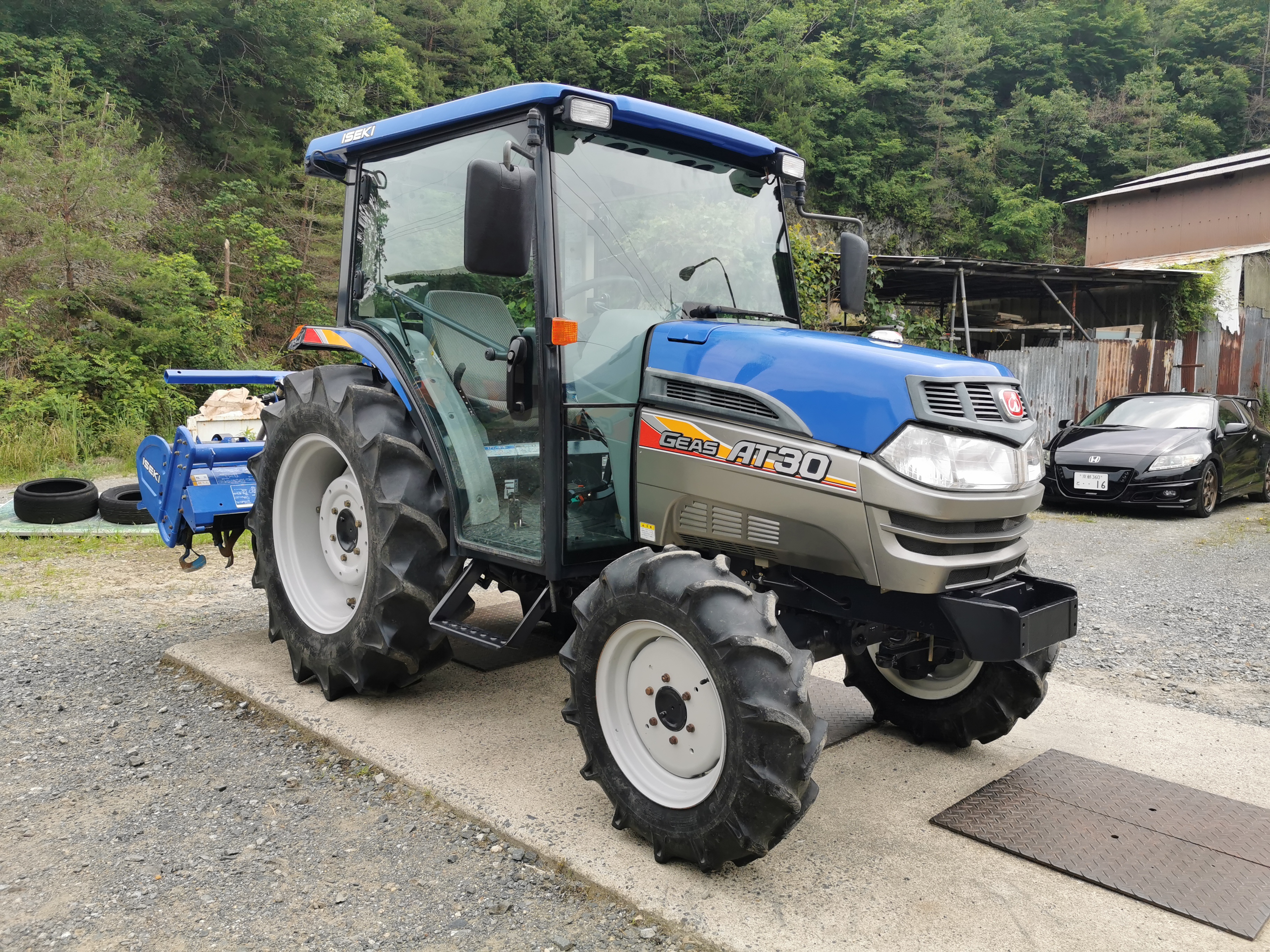 値下げ！ISEKI イセキ トラクター AT30 ロータリー付き