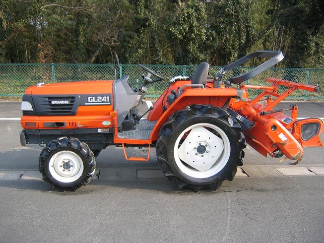 トラクター GL241 写真２