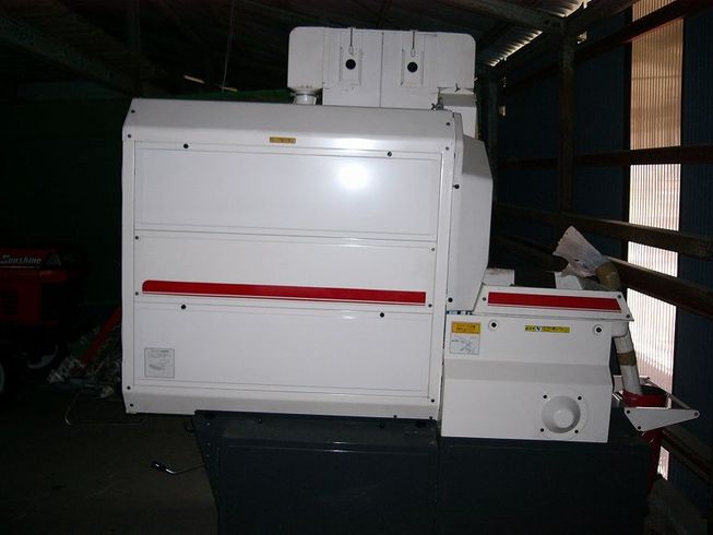 籾摺機 RHW500A 写真４