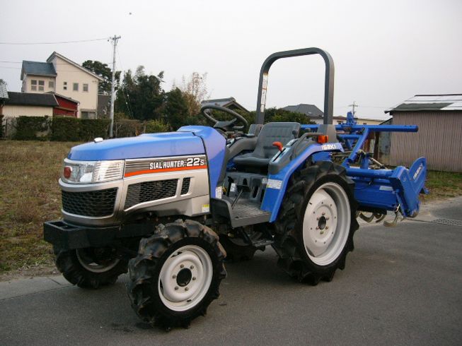 イセキ トラクター 写真