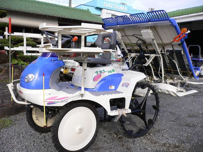 イセキ 田植機 写真
