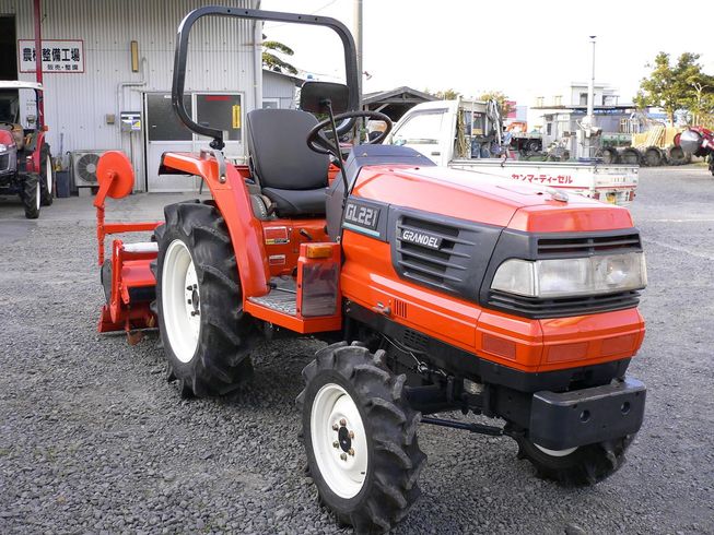 トラクター GL221-BSMA 写真２