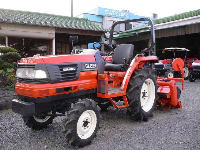 クボタ トラクター 写真