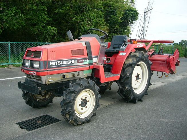 三菱 トラクター 写真